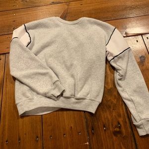 Brandy Melville cropped hoodie
